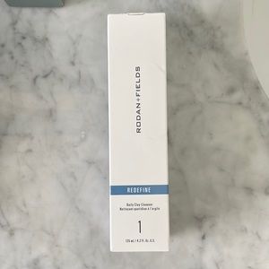 Rodan + Fields Redefine Daily Clay Cleanser New in box never opened